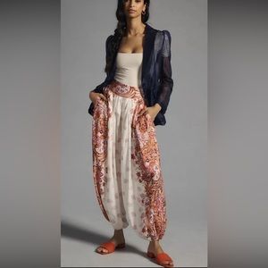 Anthropologie Pleated Balloon Pants 🧡